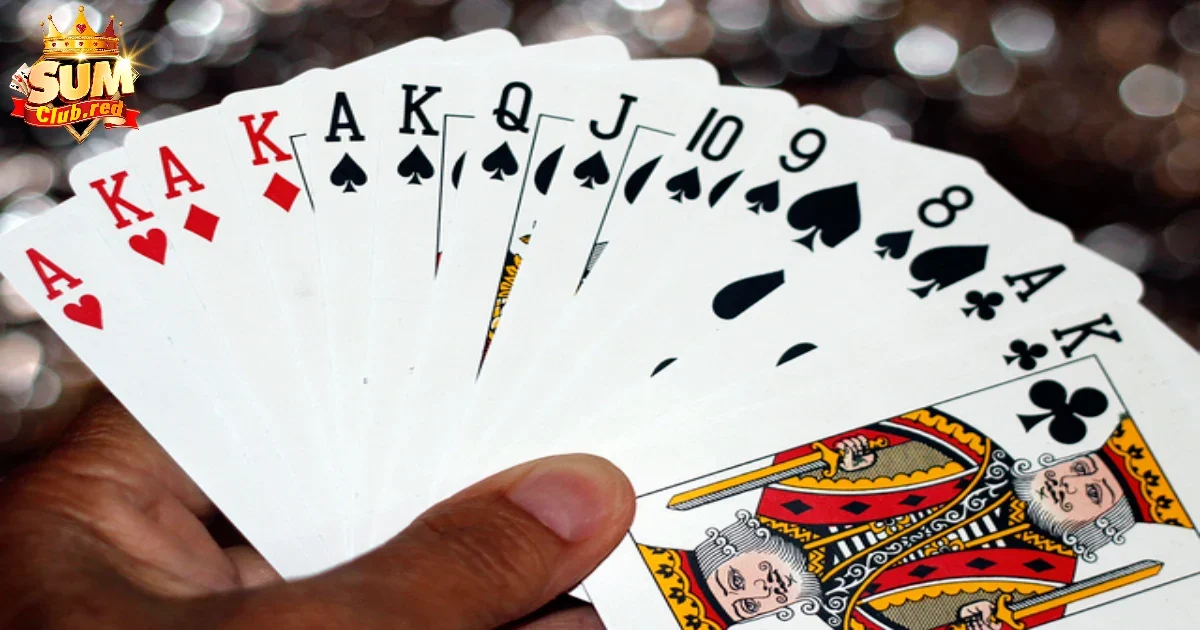 Phương pháp dẫn dụ bài và né ăn chốt từ đối thủ